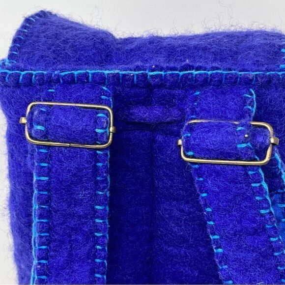 Wool Handmade Mini Backpack - Picture 6 of 9